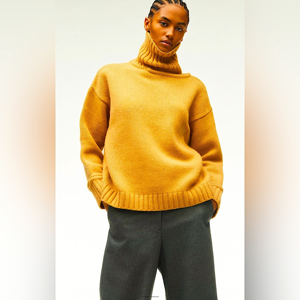 ZARA WOOL SWEATER LIMITED EDITION